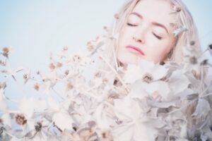 Seven Simple Steps To Manifesting Your Desired Reality